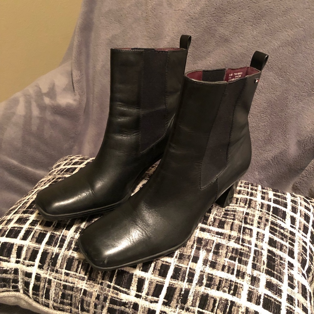 Tommy Hilfiger women boots